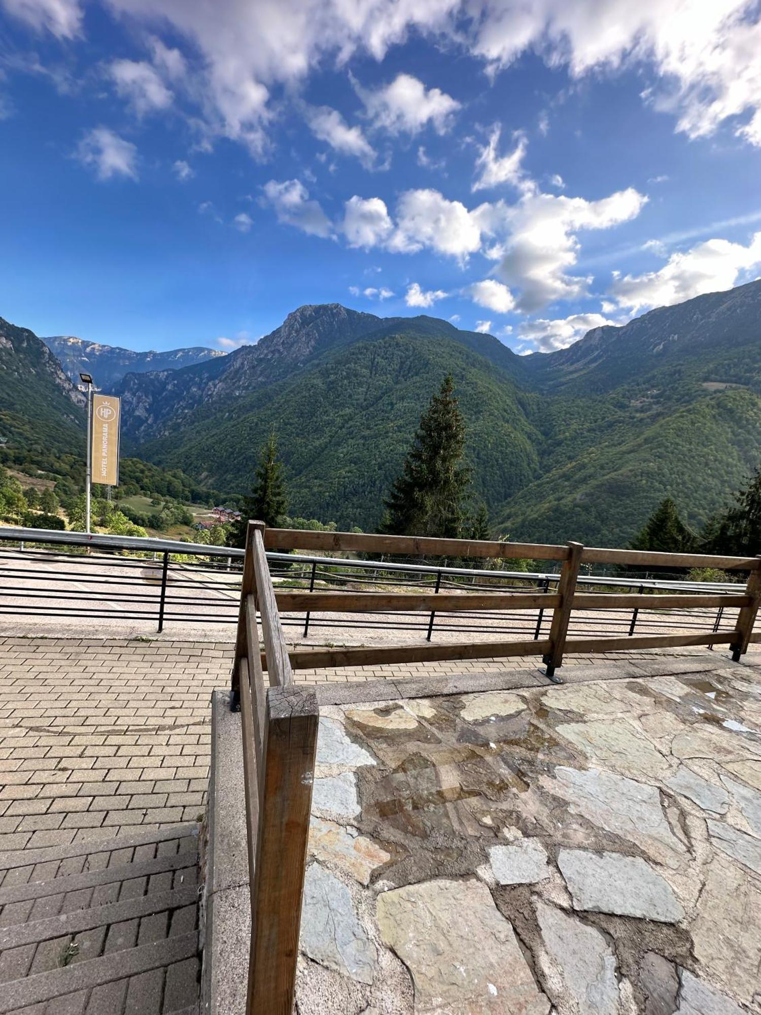 Hotel Panorama Rugove Peje Exterior foto