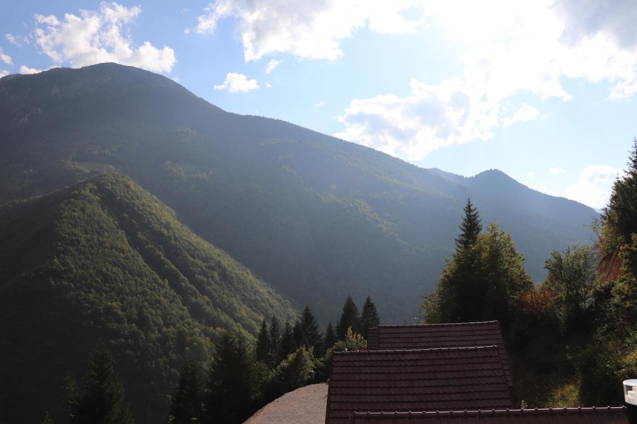 Hotel Panorama Rugove Peje Exterior foto